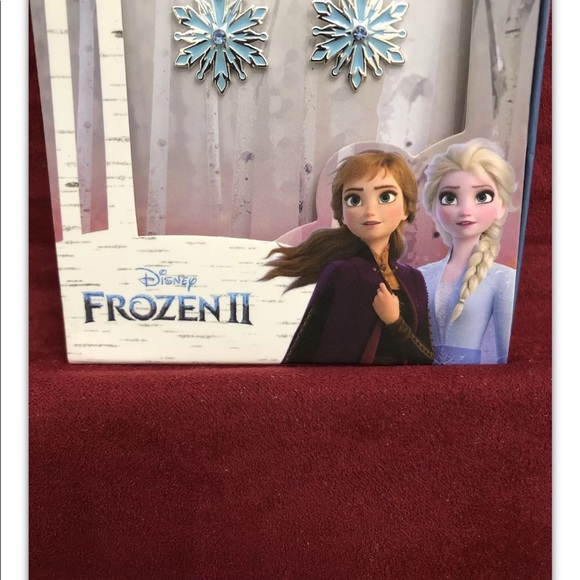 Disney Frozen Fine Silver Plated Drop Dangle Snowflake Earrings - Picture 2 of 9